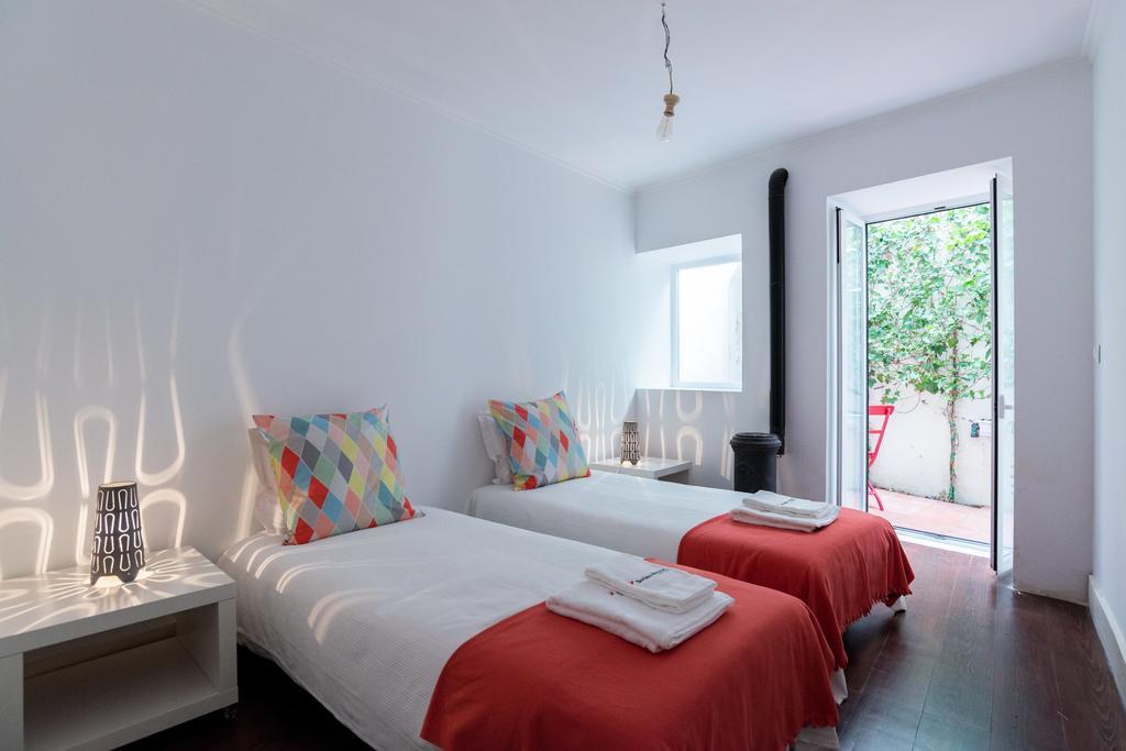 Apartment Feels Like - Santa Catarina Terrace Lissabon